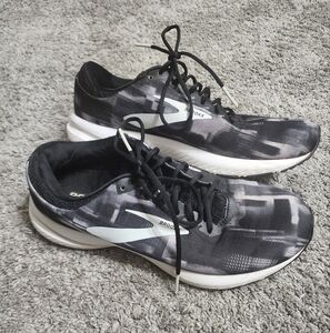 Brooks Launch 6 Women's Running Shoes Sneakers Size 9.5